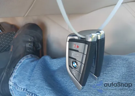 2017 BMW 740I I from USA, damaged, VIN WBA7E2C56HG739442